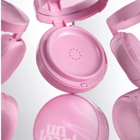 Unleashia, Don’t touch Glass Pink Cushion. Color: 25N Molten. 15g/ 0.52oz - Picture 6 of 7